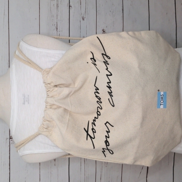 Tom's Unisex Drawstring Natural Canvas Sustainable Eco-Friendly Backpack Bag - Picture 3 of 11